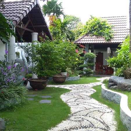 Mekong Hotel & Restaurant Ben Tre Exterior foto
